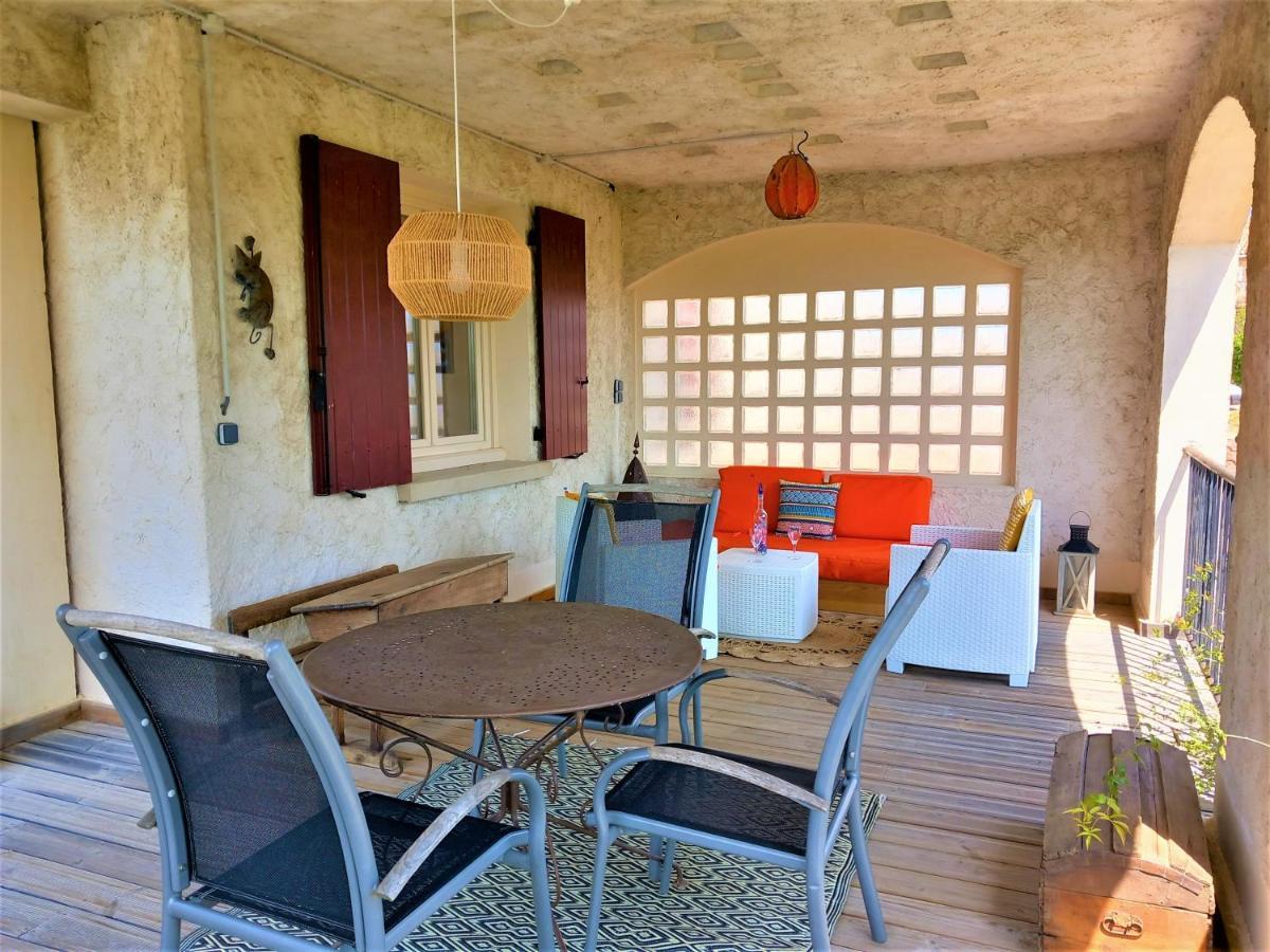 Mas Des Broussonnetiers Apartment Barjac  Exterior photo